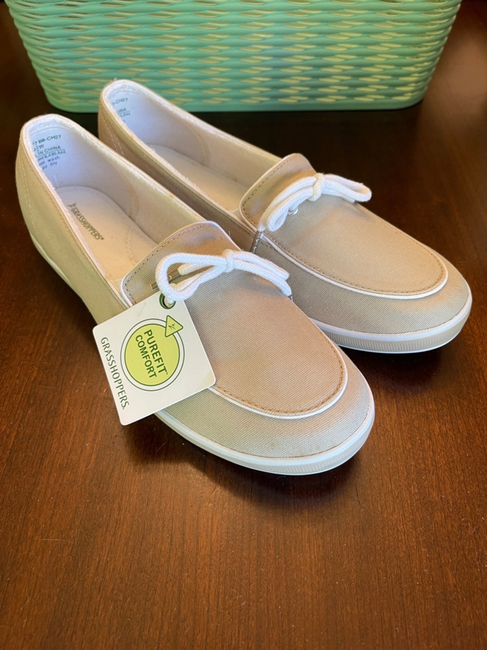 Grasshoppers Purefit Comfort Canvas Slip On Sneakers, Tan - SZ 8.5 WIDE